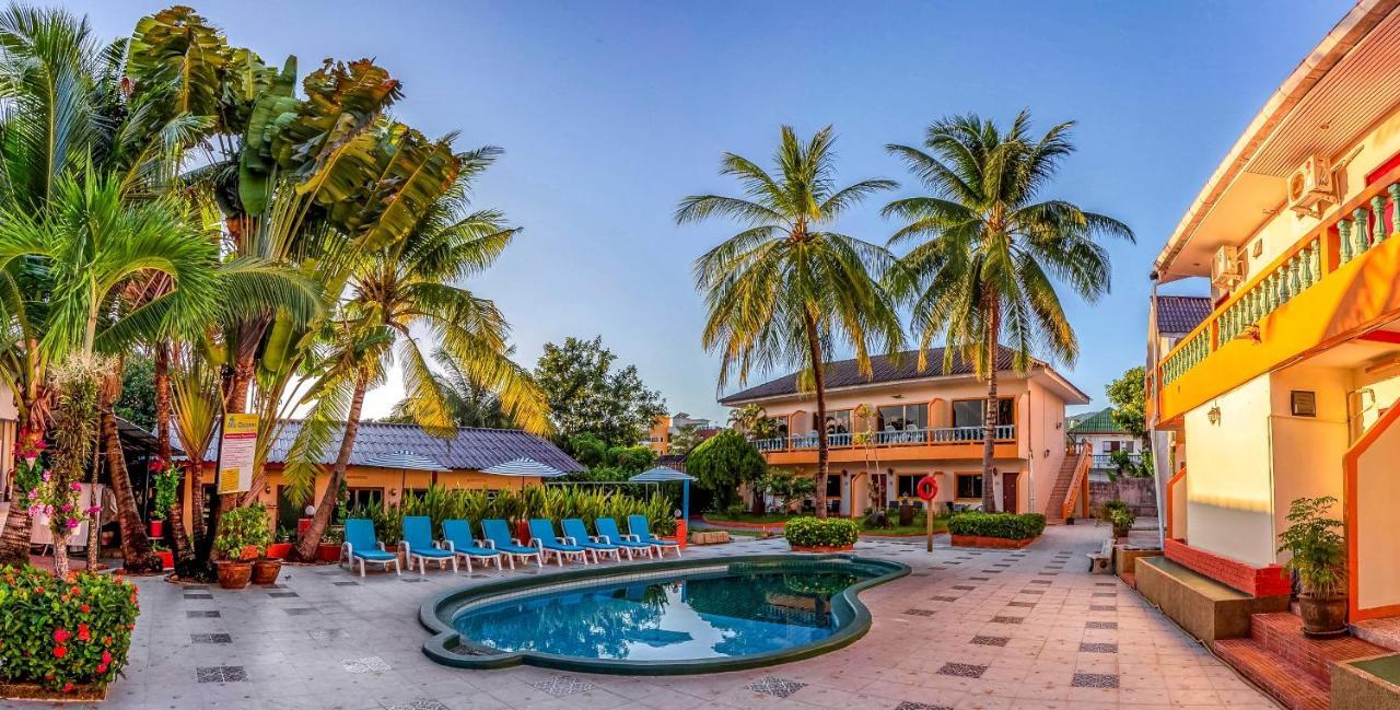 Coconut Resort Hotel Patong Eksteriør billede